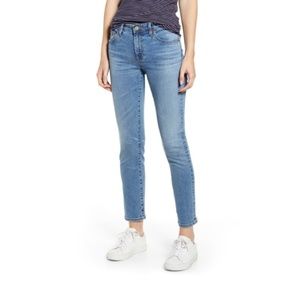 bullhead denim jeans